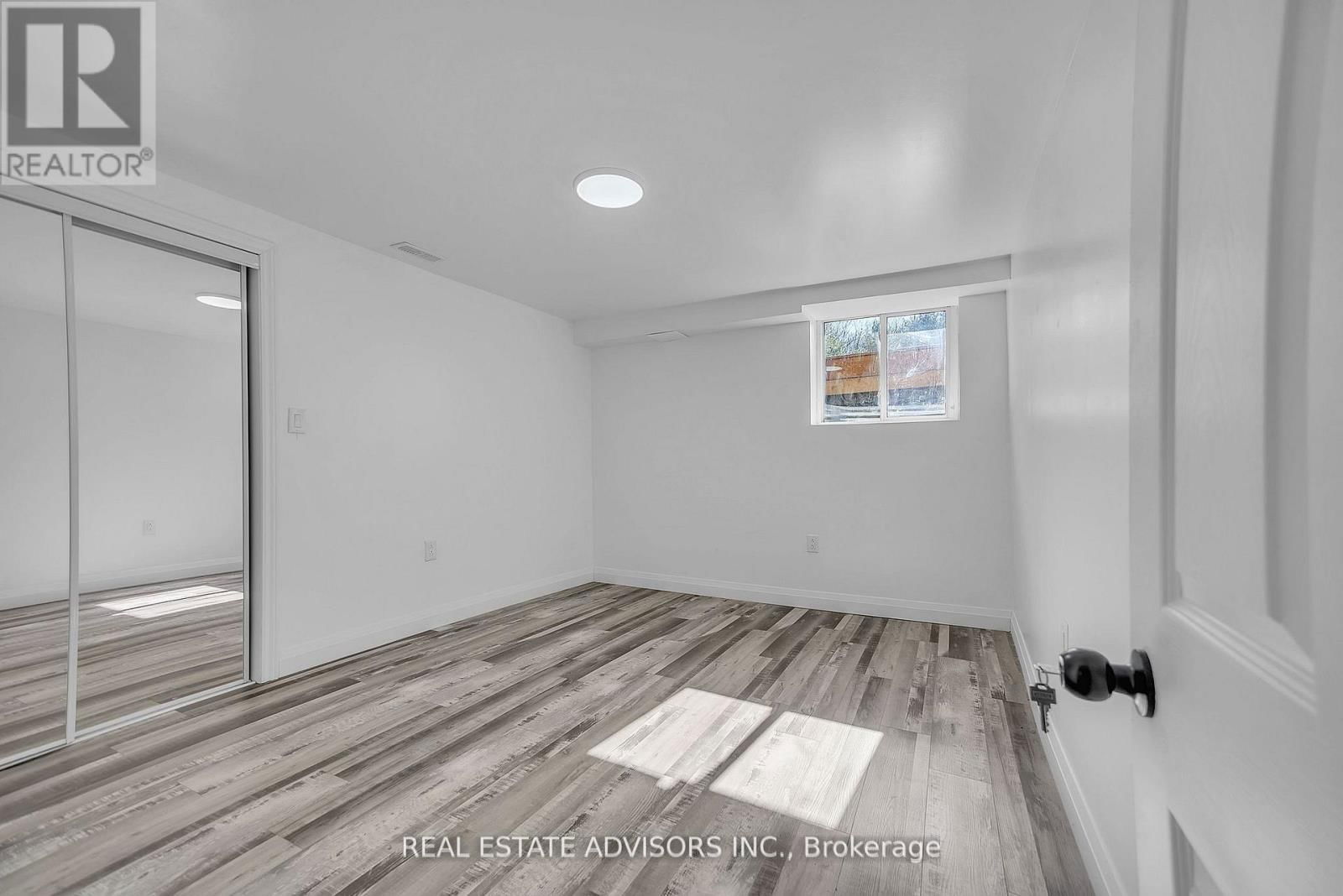 1633 STATION ROAD Image 27