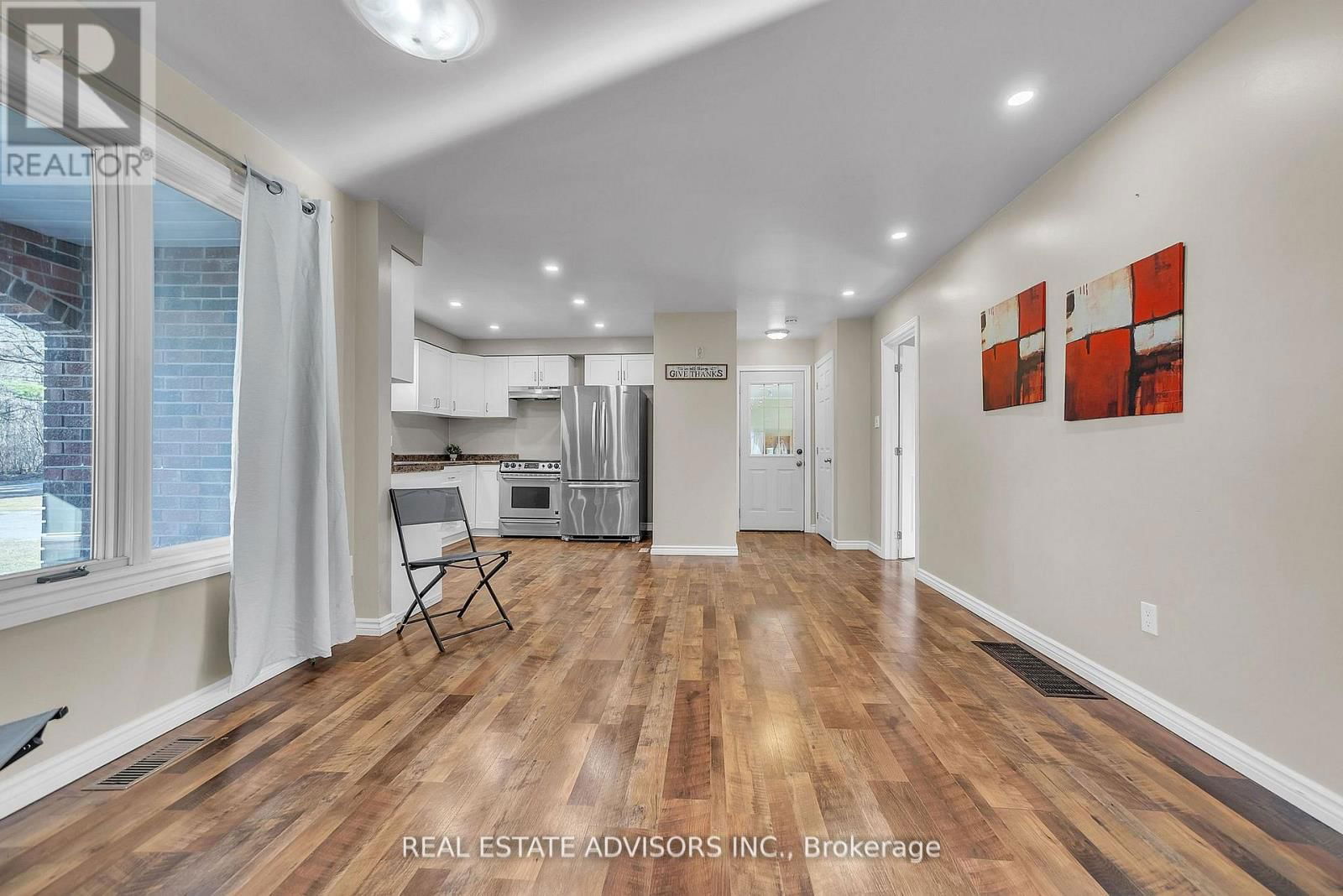1633 STATION ROAD Image 7