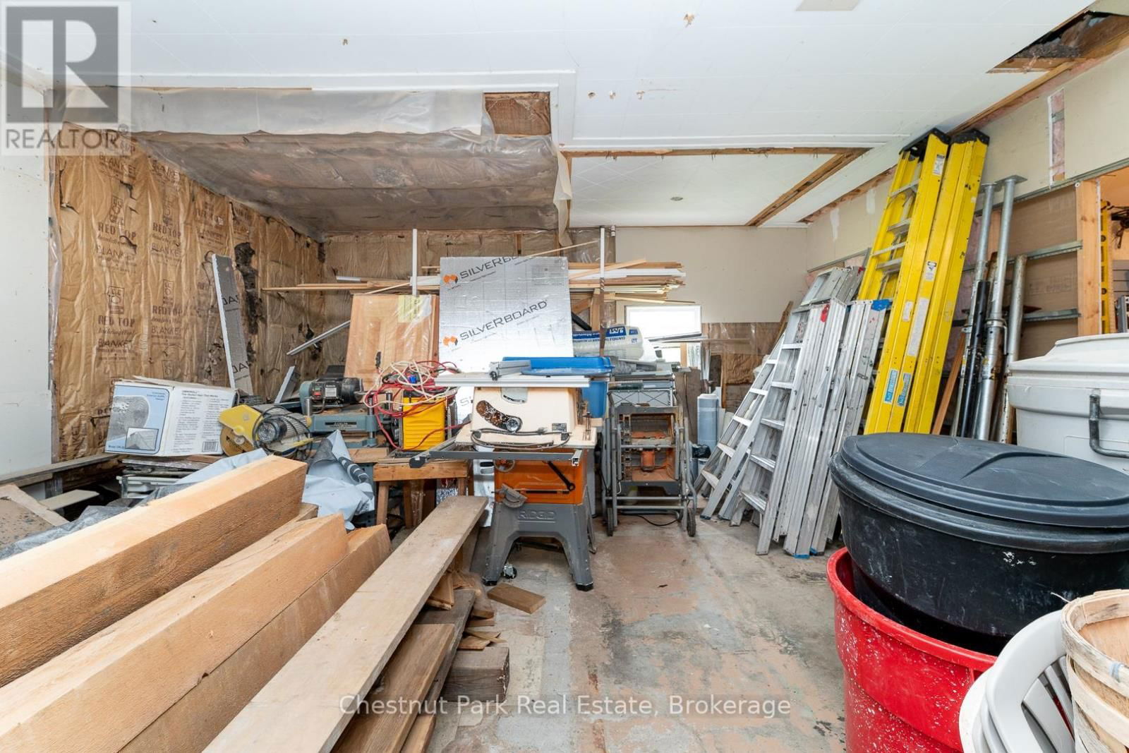 2015 141 HIGHWAY Image 29
