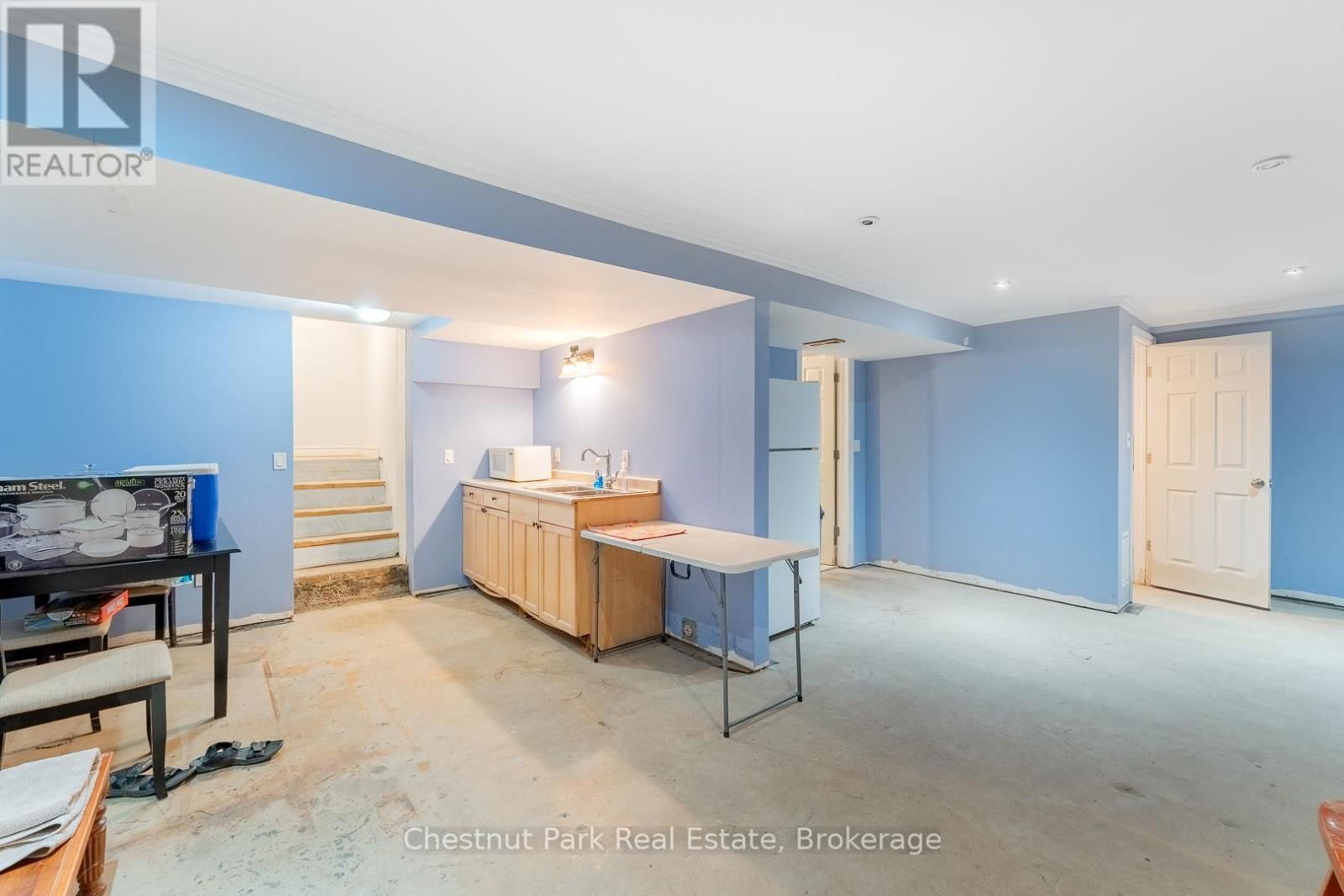 2015 141 HIGHWAY Image 30