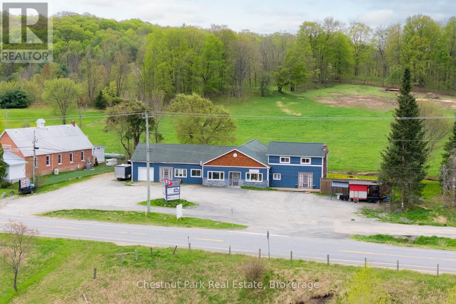 2015 141 HIGHWAY Image 40