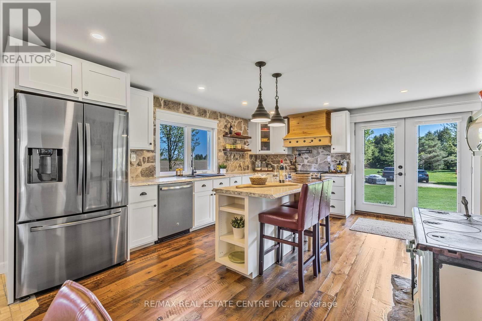 74019 24 - 25 SIDEROAD Image 9