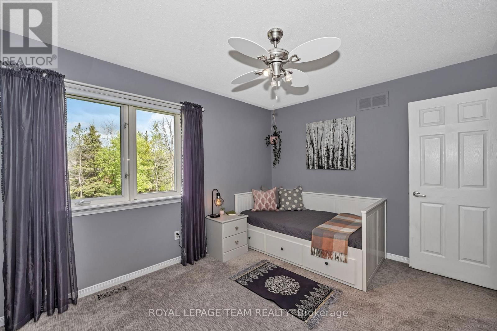 6891 TWIN LAKES AVENUE Image 22