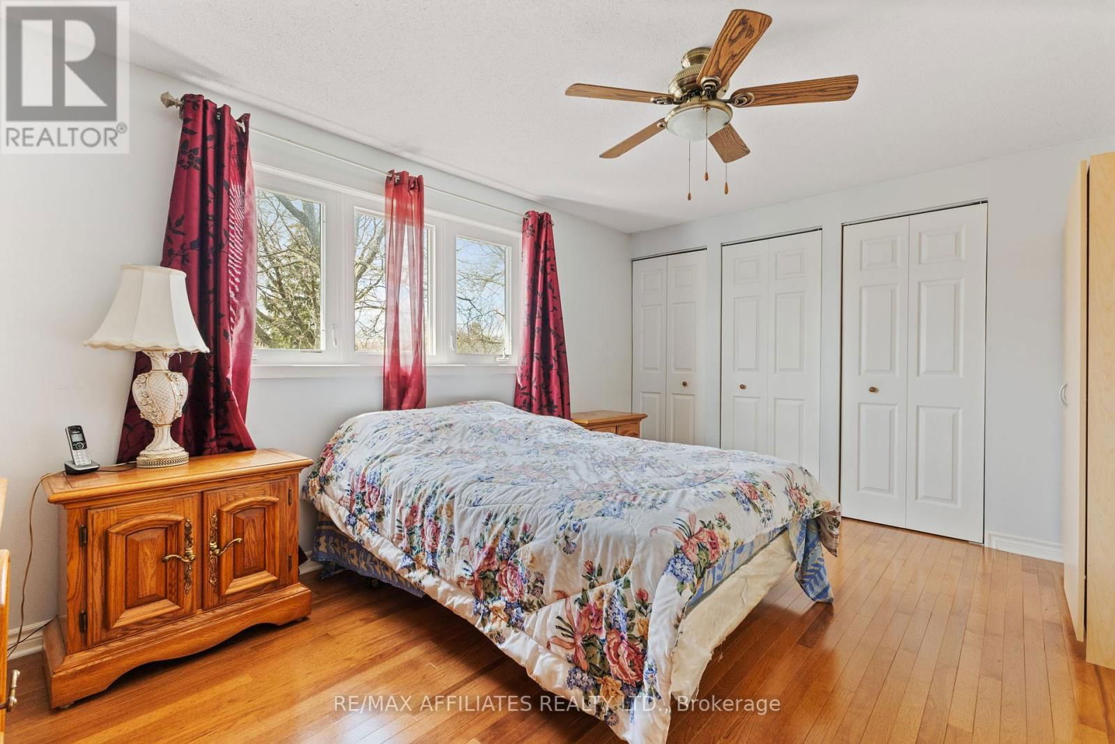 75 SAXTON PRIVATE Image 17