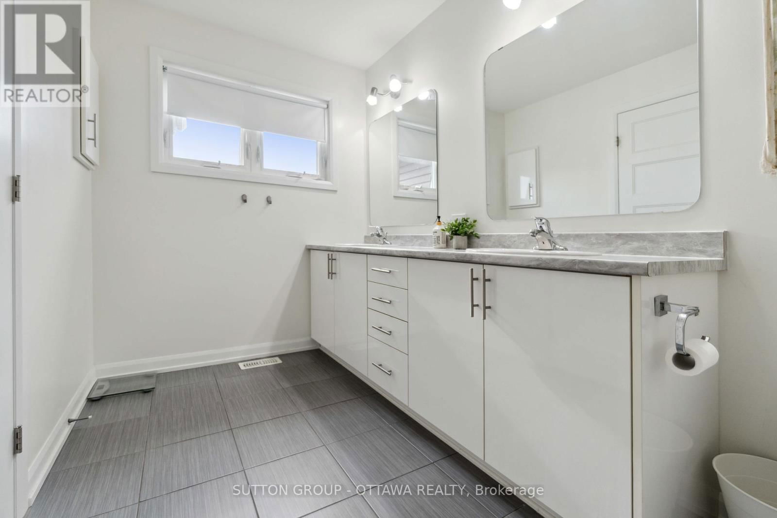 14 GRAHAM STREET Image 21