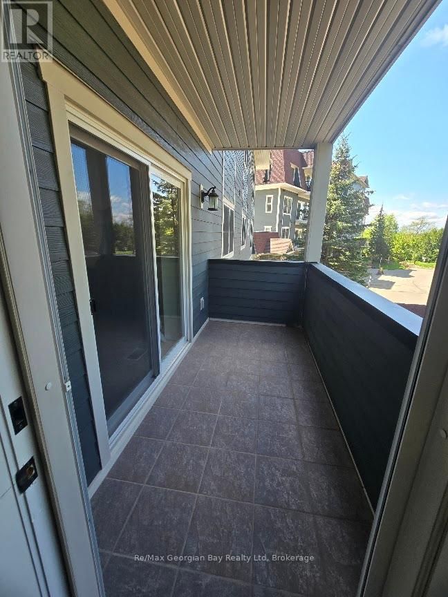 206 - 10 KIMBERLEY AVENUE Image 17