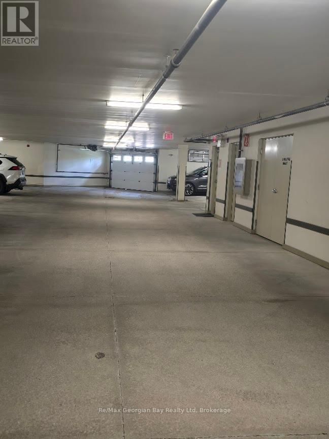 206 - 10 KIMBERLEY AVENUE Image 27