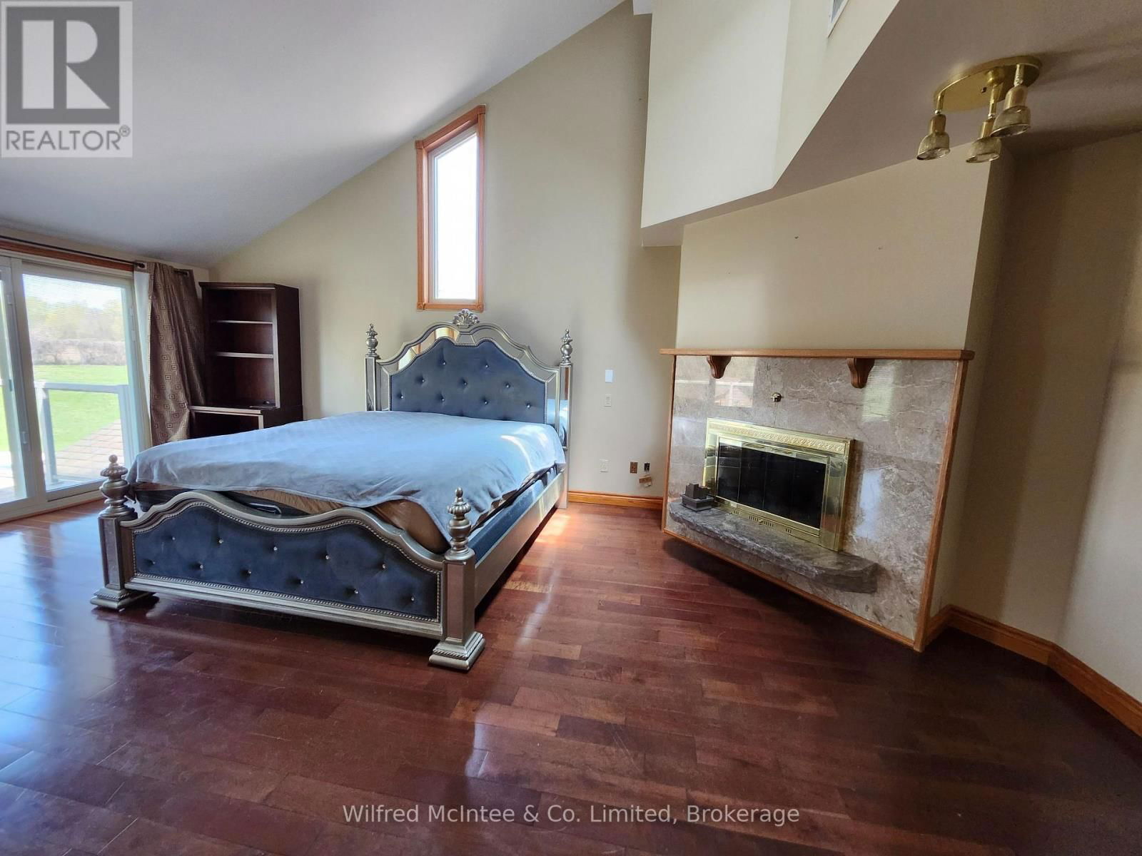 75 MARY STREET Image 23