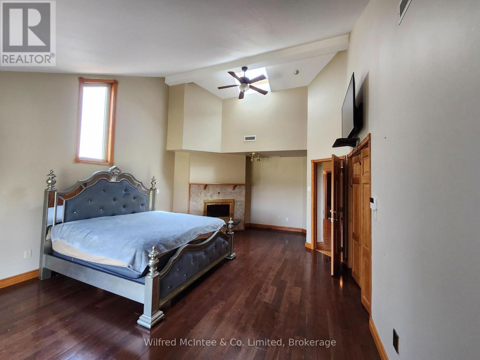75 MARY STREET Image 25