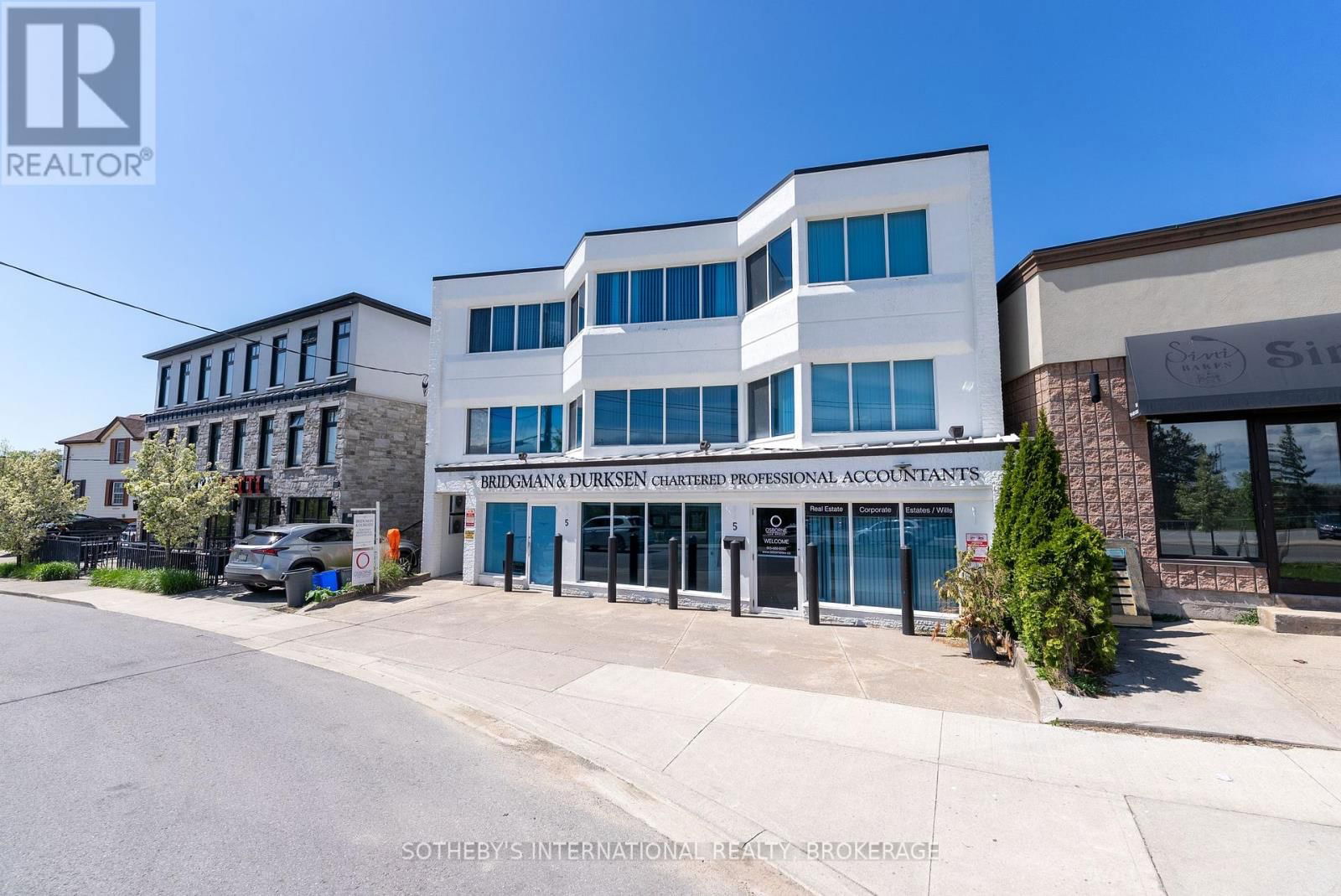 5 RACE STREET Image 1