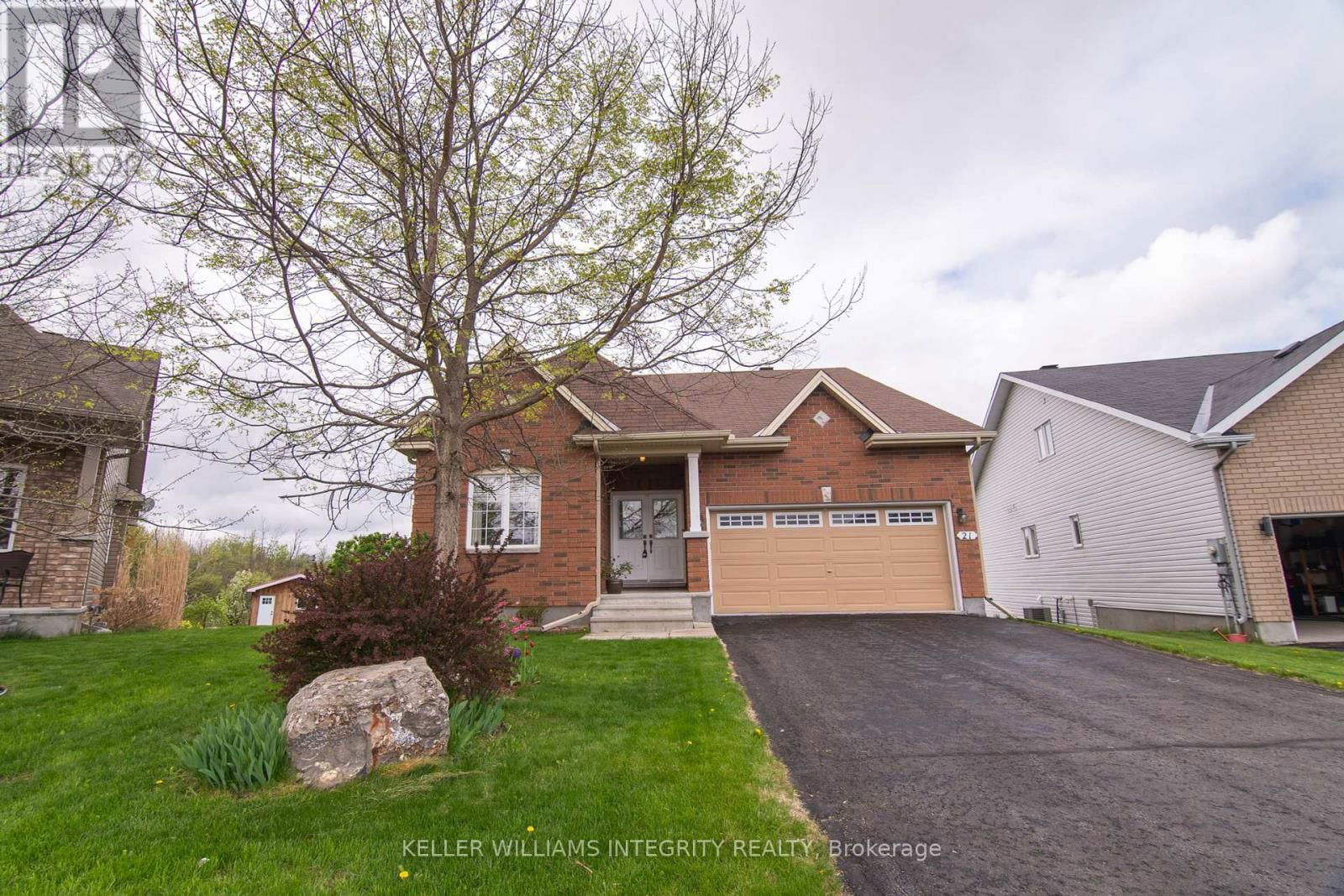 21 EDWARD VINCE EVANS COURT Image 1