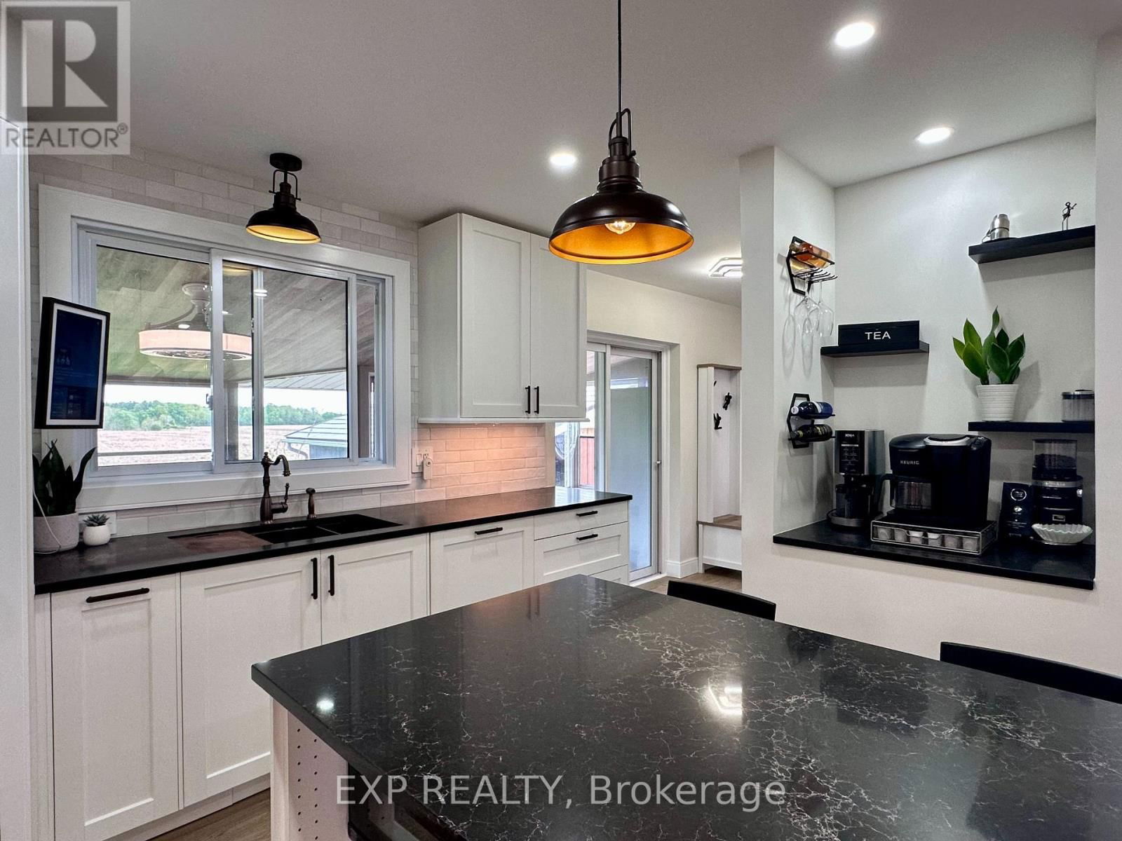 9235 HICKORY DRIVE Image 18