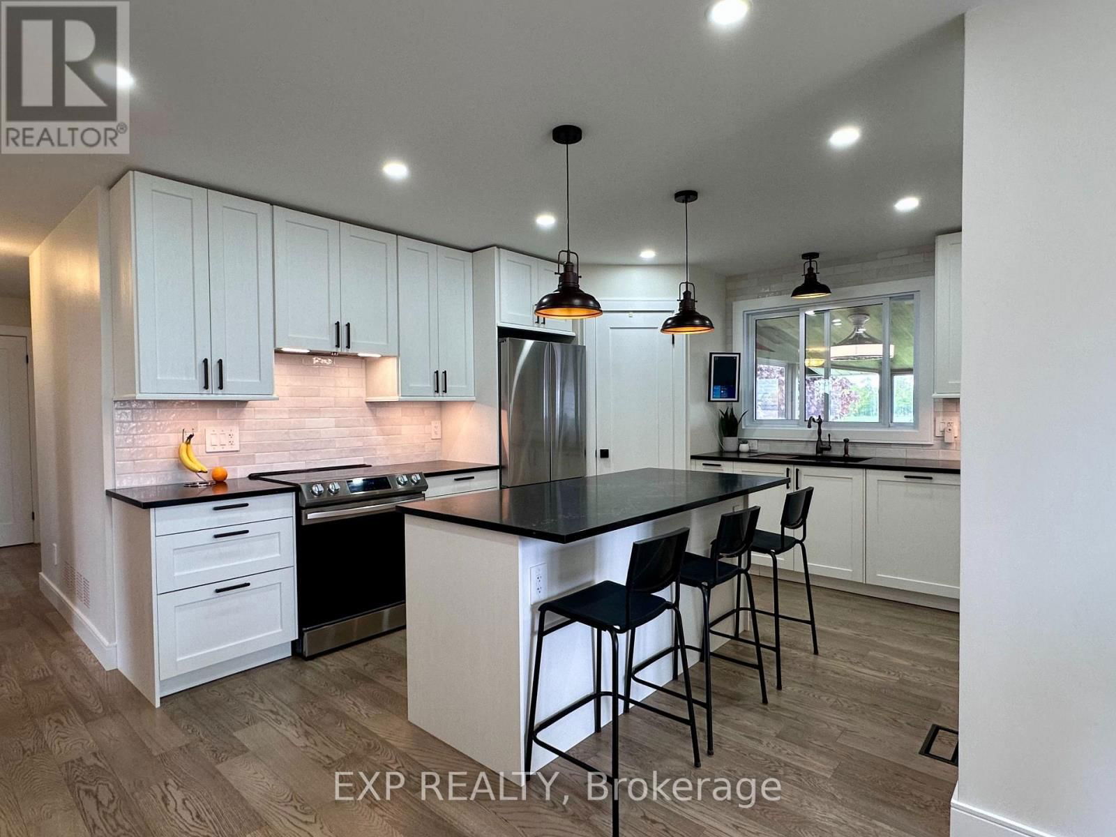 9235 HICKORY DRIVE Image 23