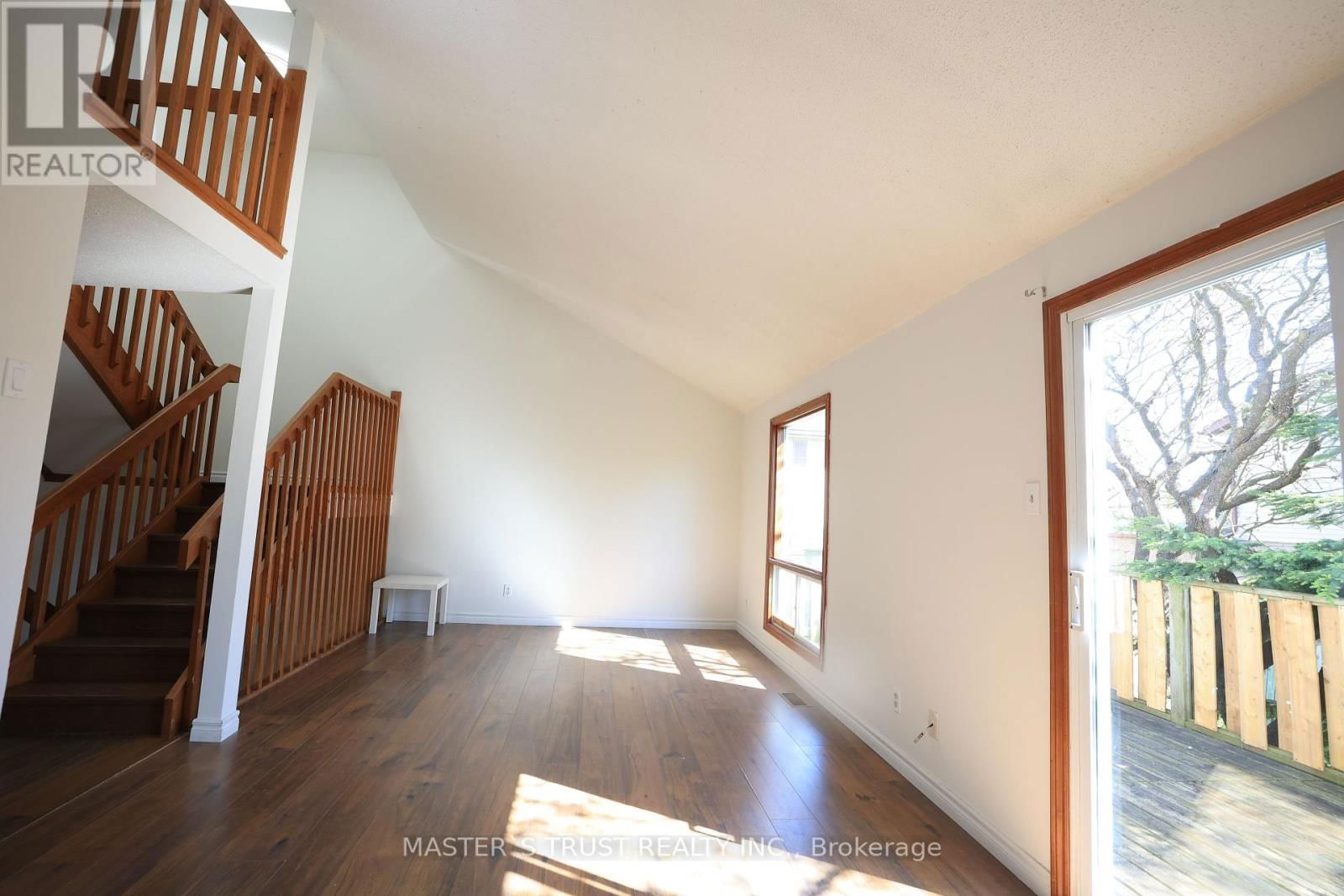 559 EDINBURGH ROAD Image 10
