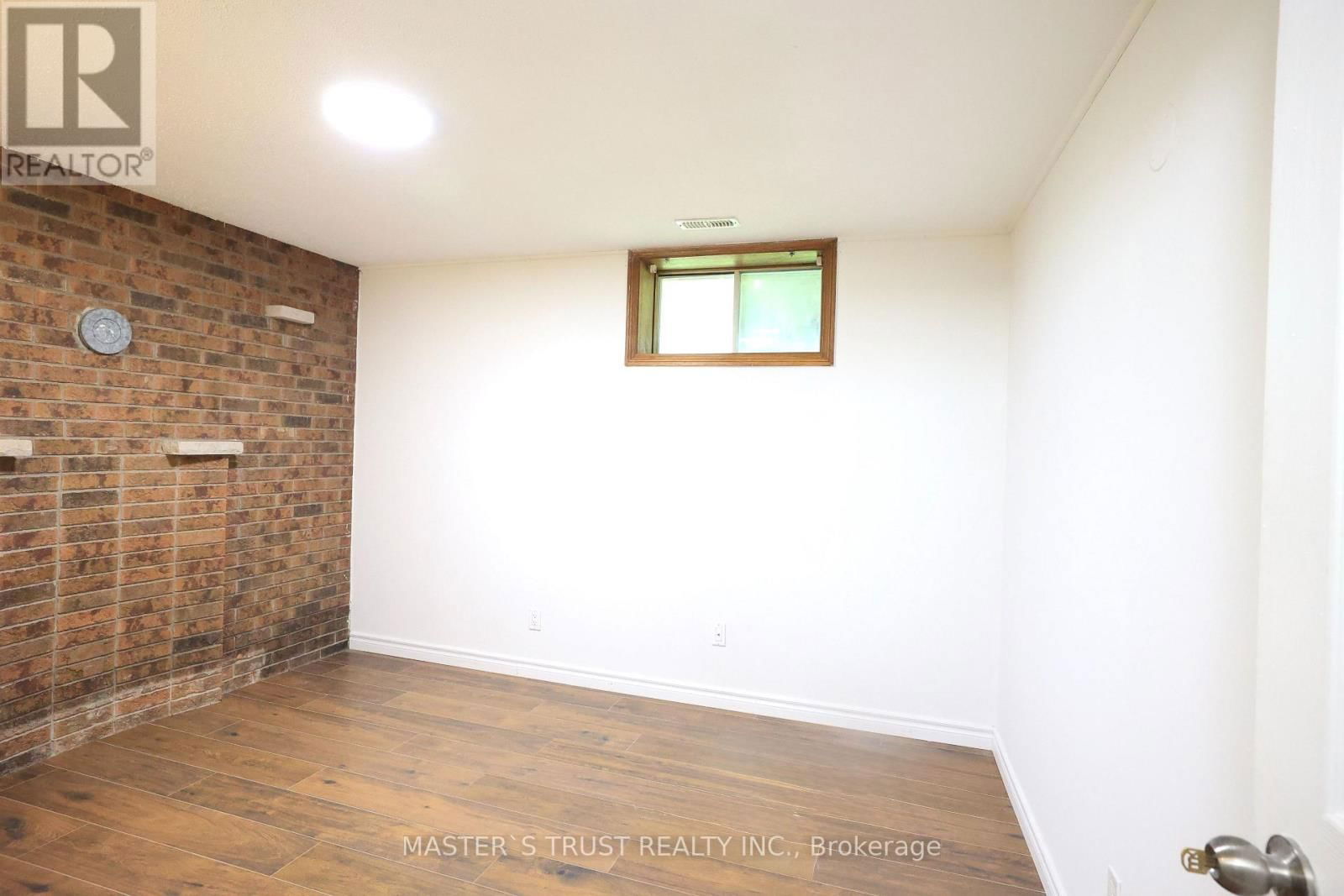 559 EDINBURGH ROAD Image 19