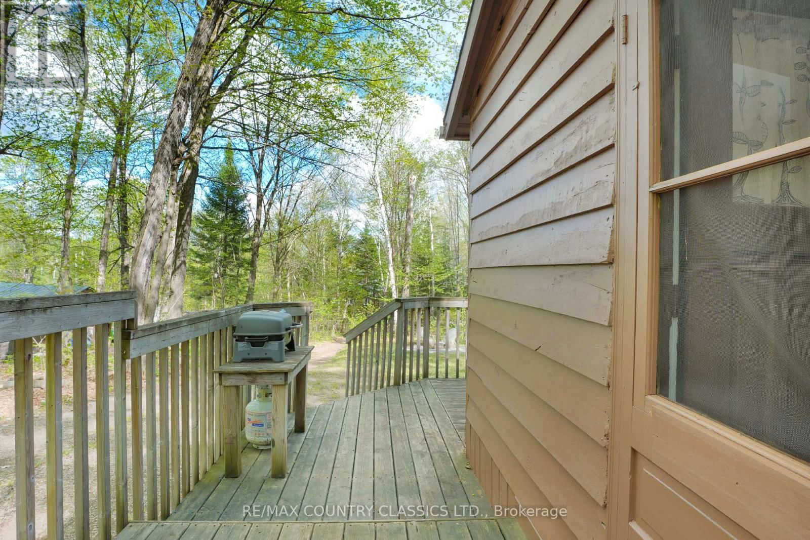 12 ALBION LAKE COURT Image 17