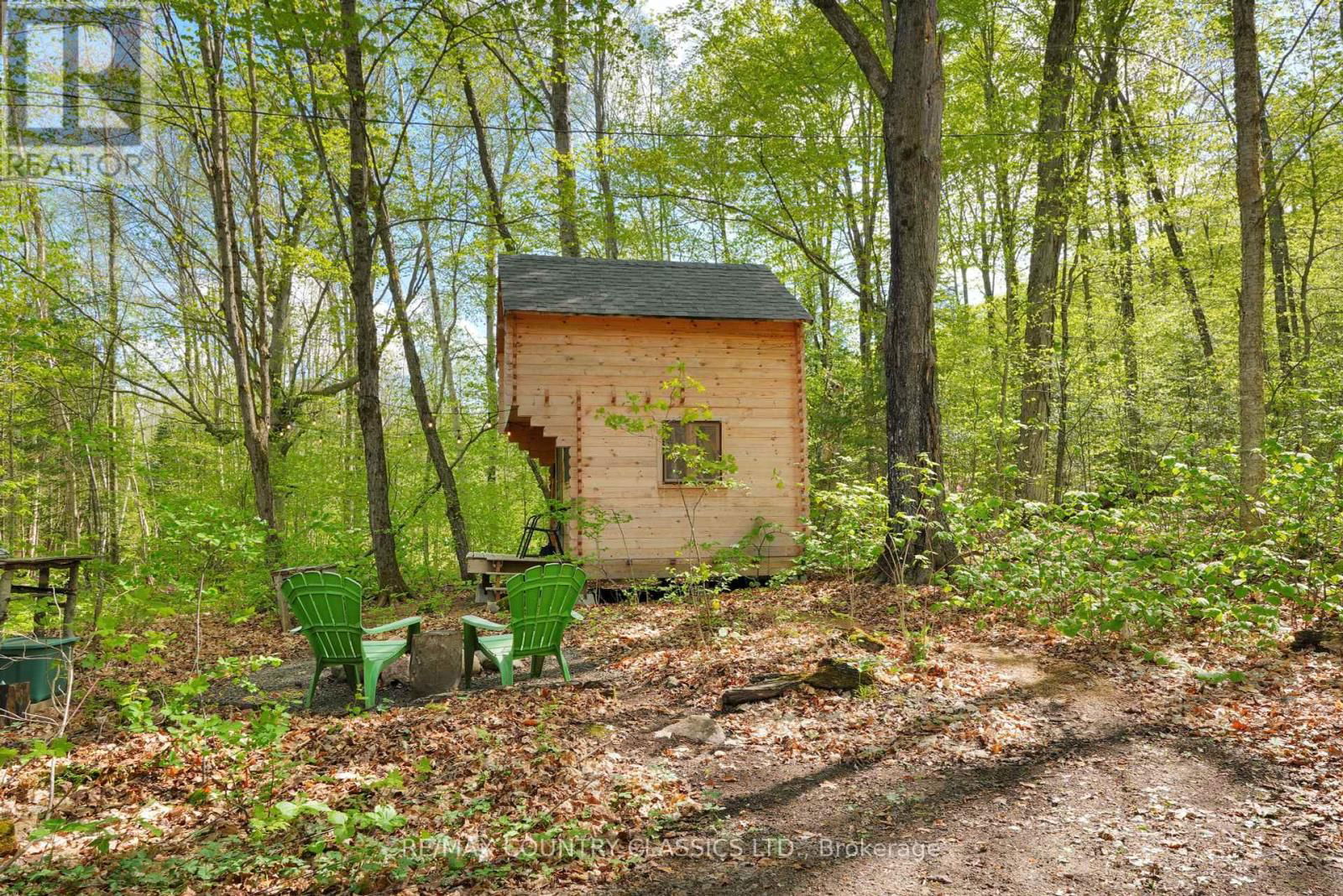 12 ALBION LAKE COURT Image 20