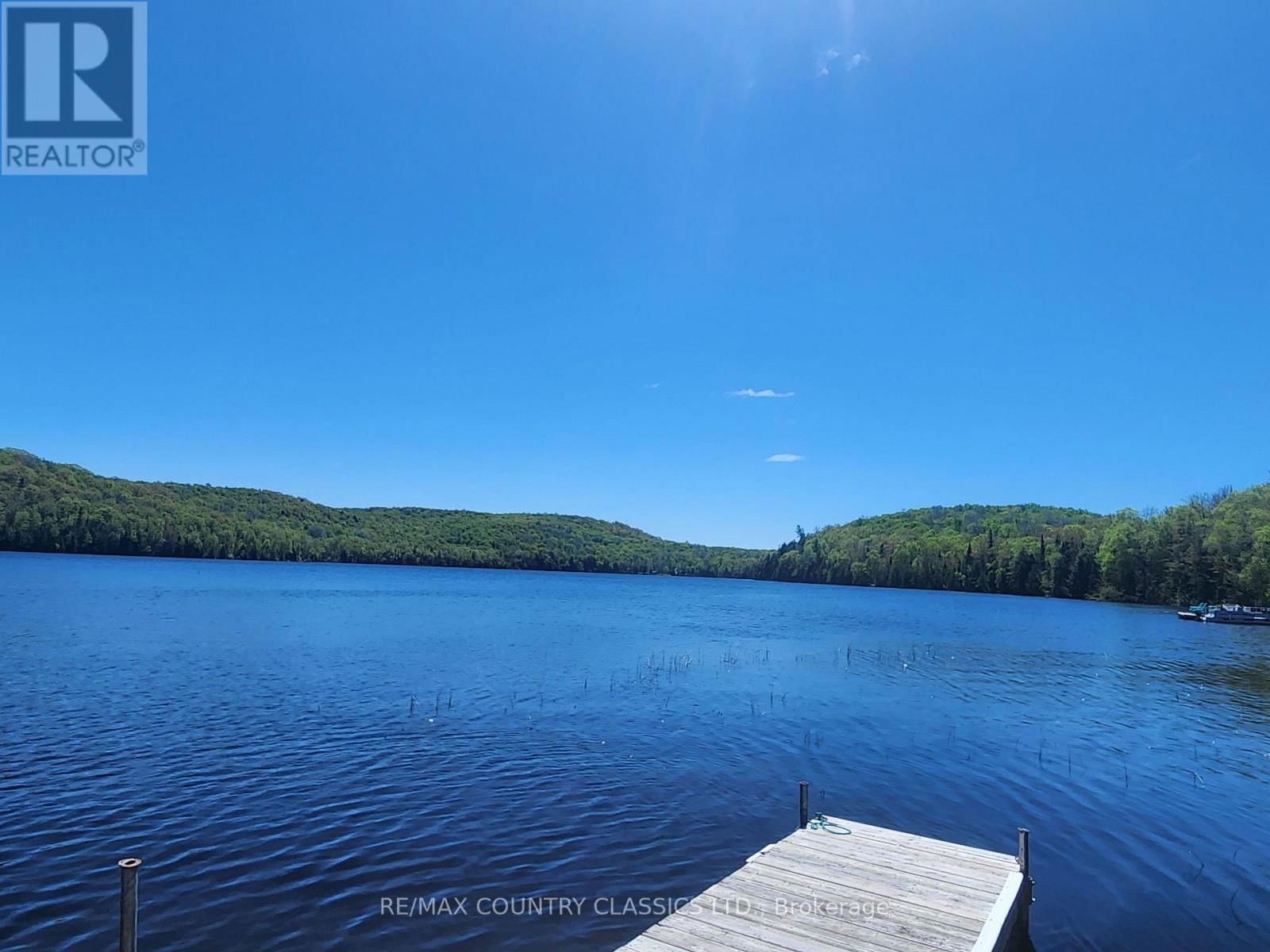 12 ALBION LAKE COURT Image 37