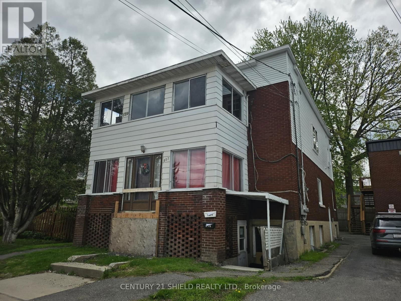 509 SECOND STREET EAST Image 1