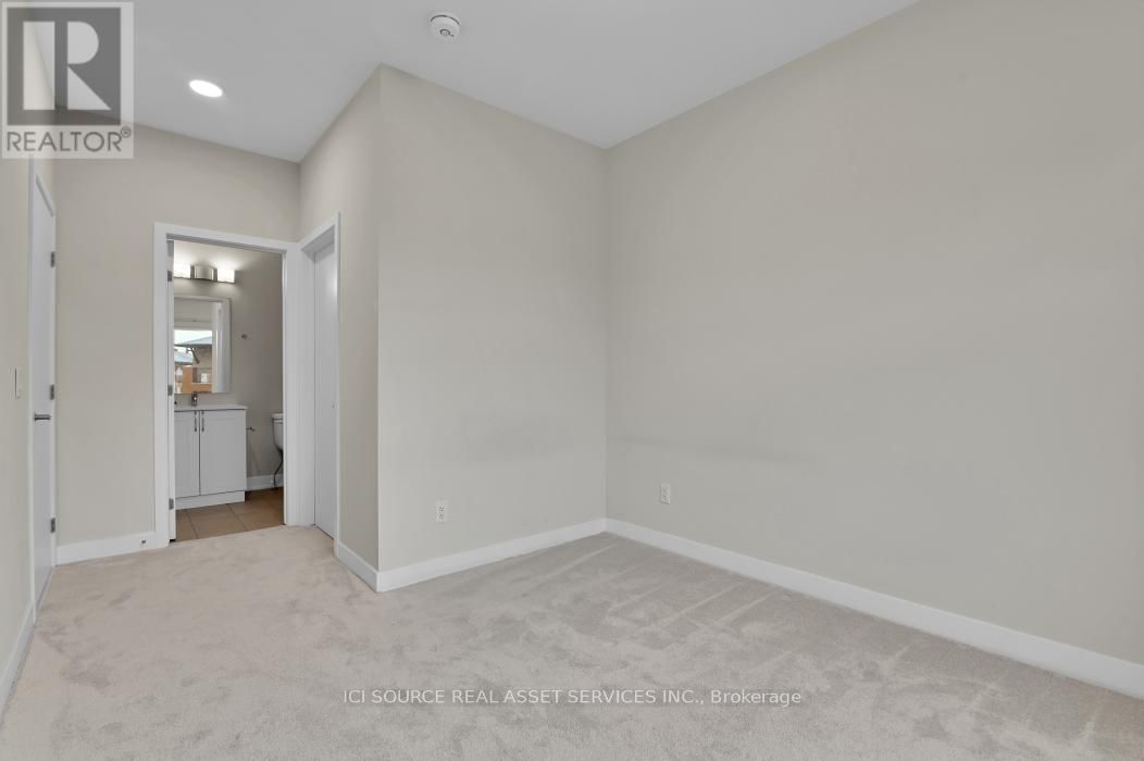 306 RHONDA STEWART PRIVATE Image 12