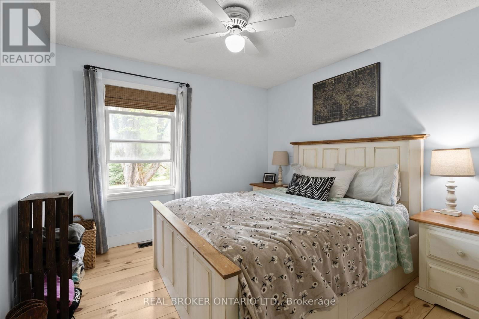 5 WILSHIER BOULEVARD Image 28