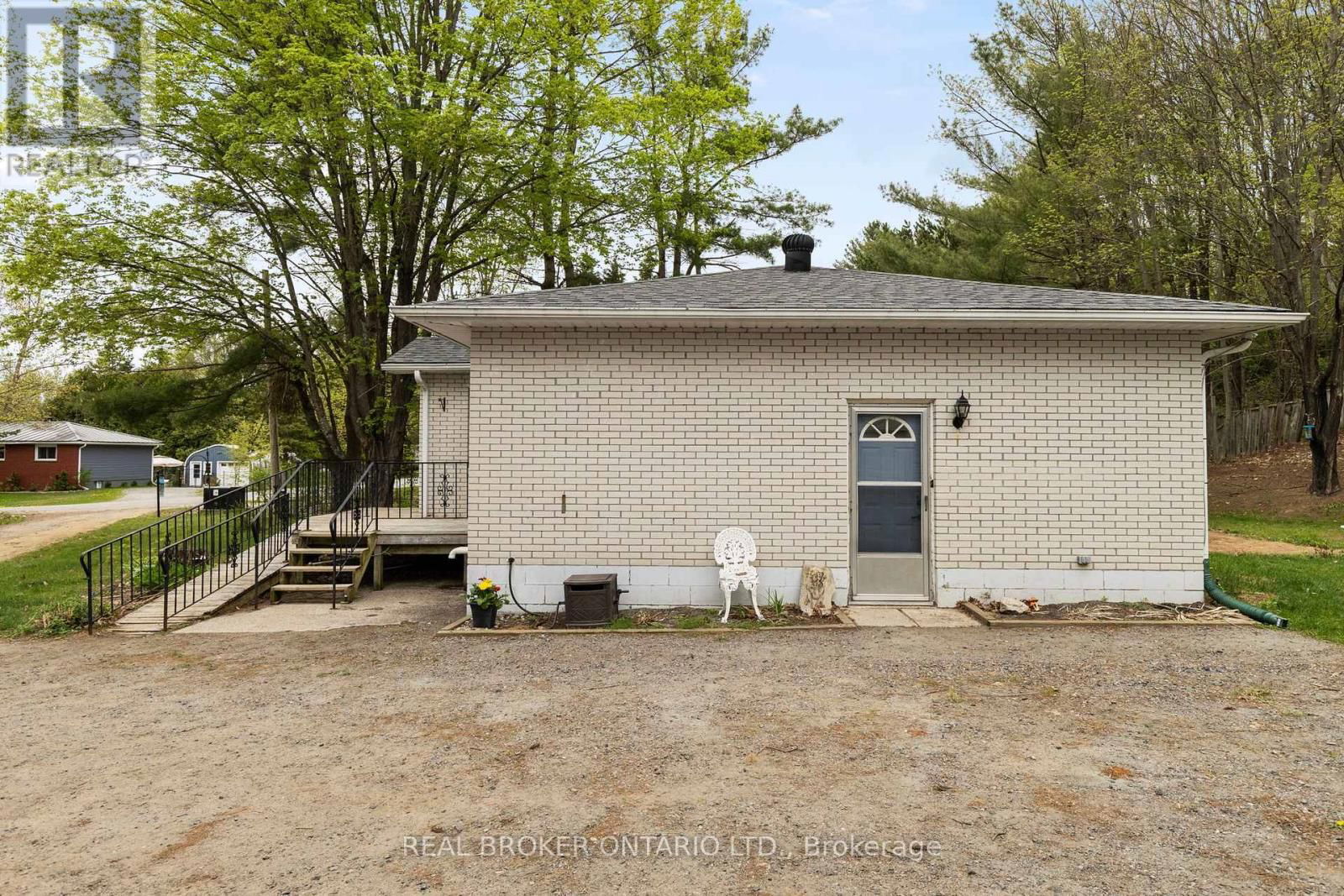 5 WILSHIER BOULEVARD Image 6