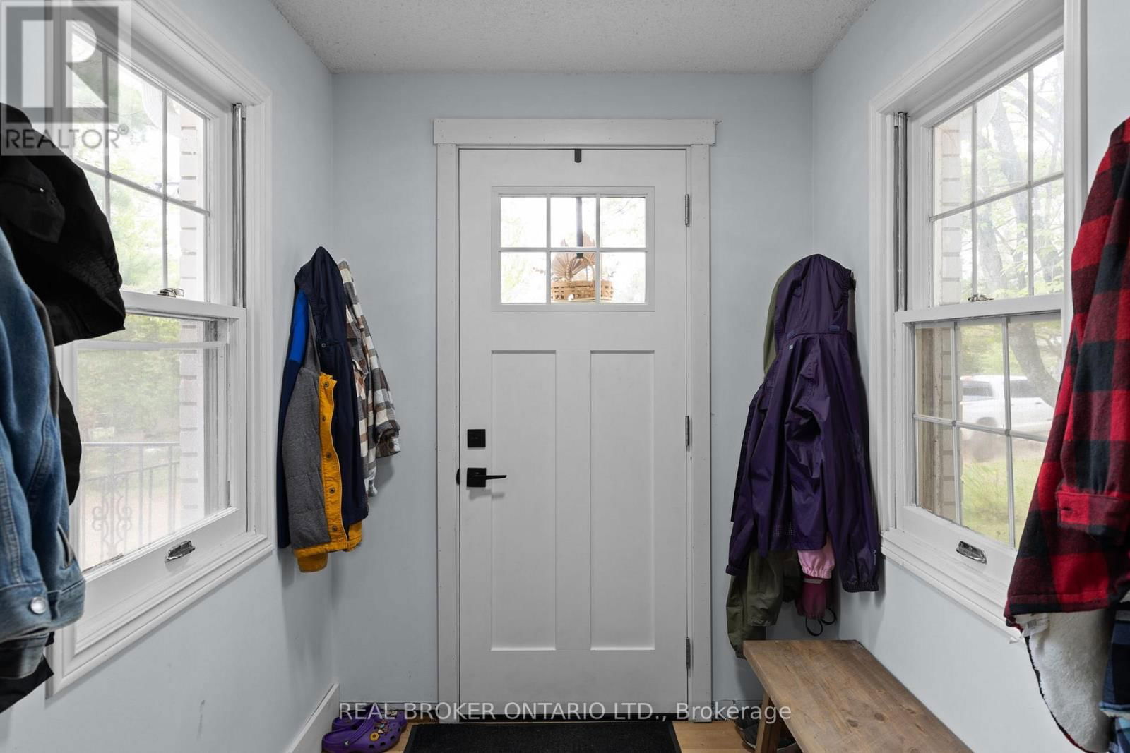 5 WILSHIER BOULEVARD Image 9