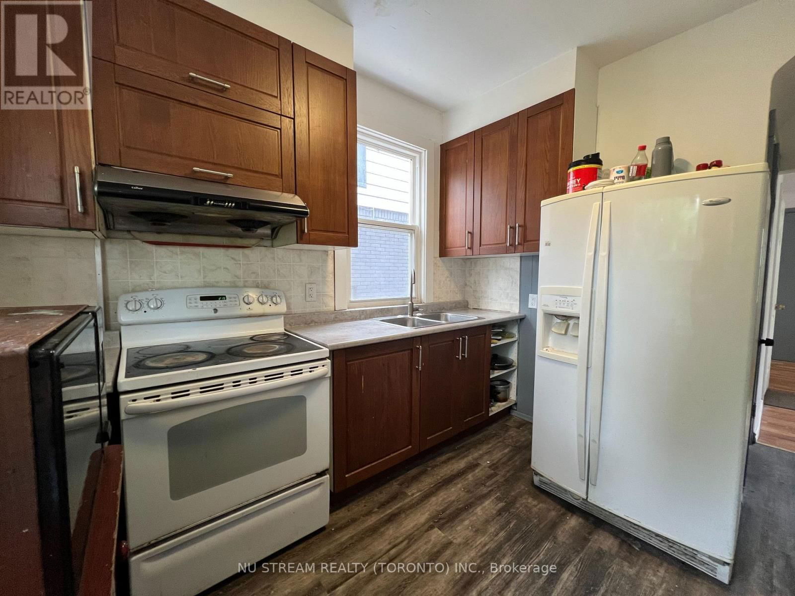 359 RANDOLPH AVENUE Image 14