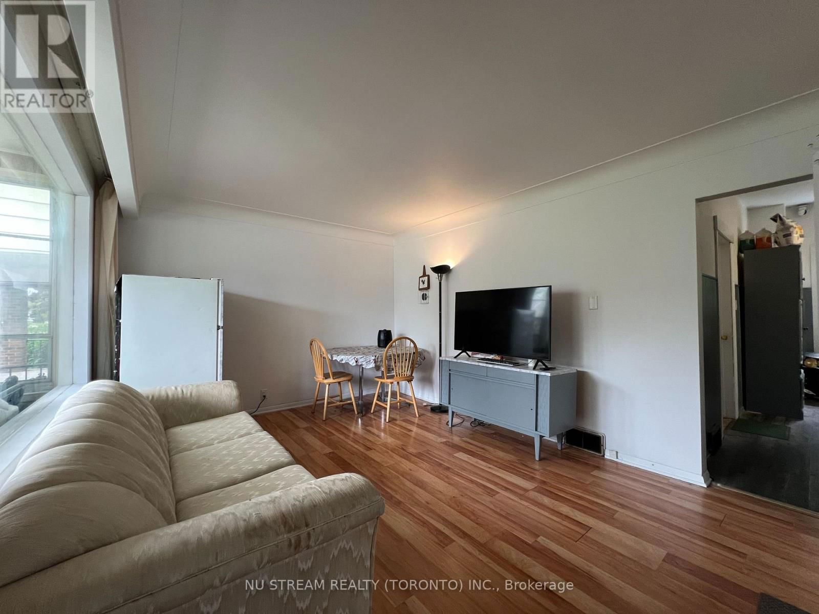 359 RANDOLPH AVENUE Image 7
