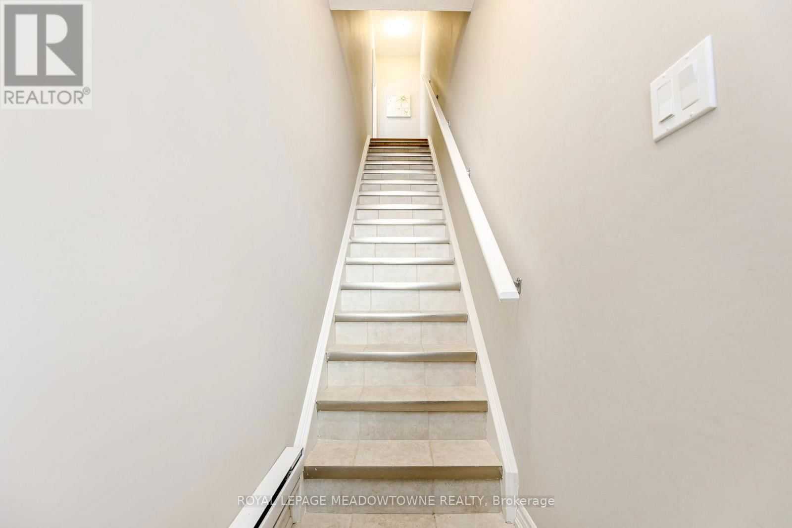 7 - 107 WESTRA DRIVE Image 6