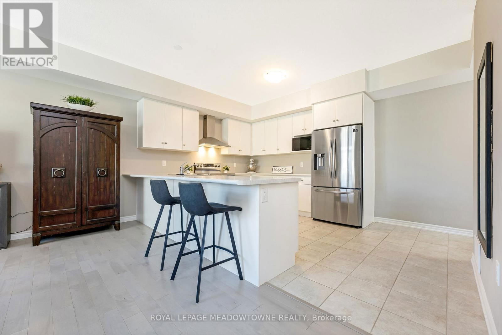7 - 107 WESTRA DRIVE Image 7