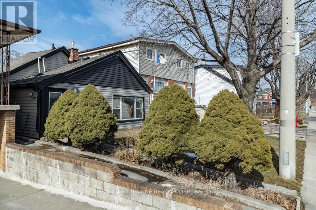 131 WEST AVENUE NORTH Image 18