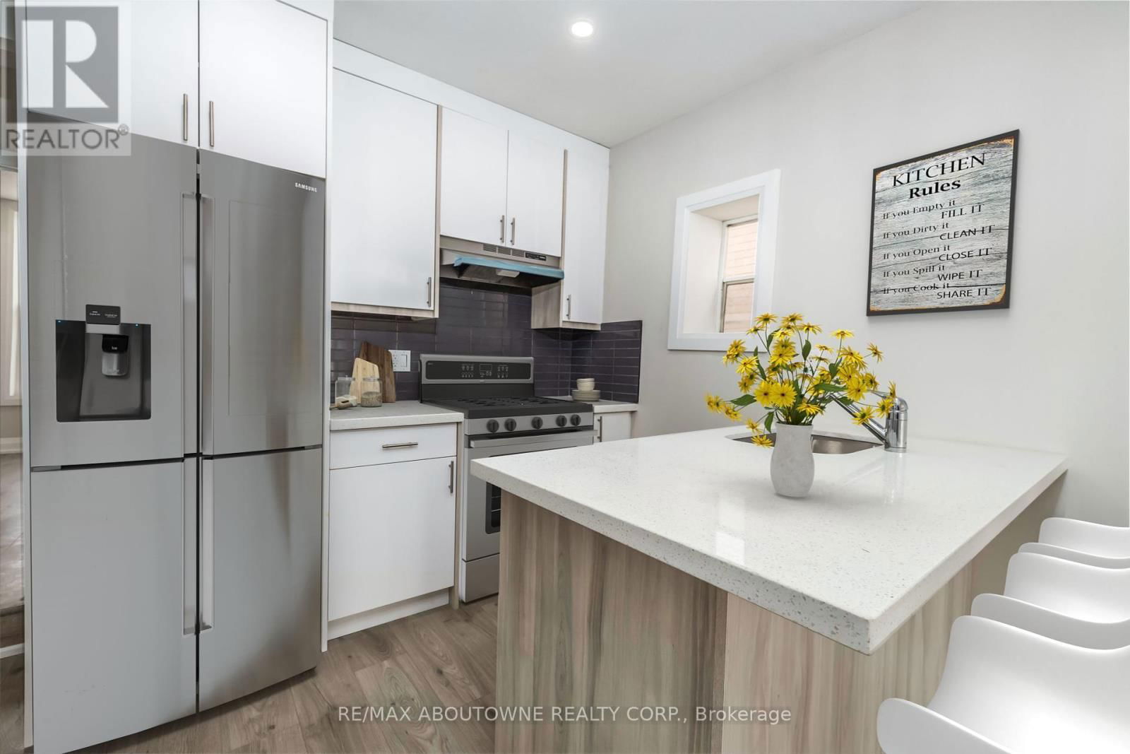 131 WEST AVENUE NORTH Image 7