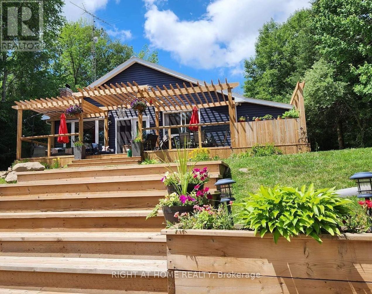 54 RIVERBANK ROAD Image 1