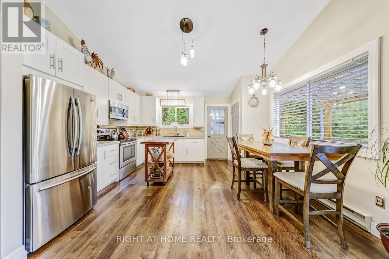 54 RIVERBANK ROAD Image 25
