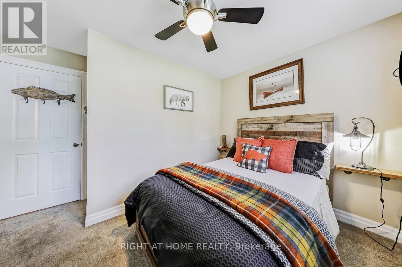 54 RIVERBANK ROAD Image 29