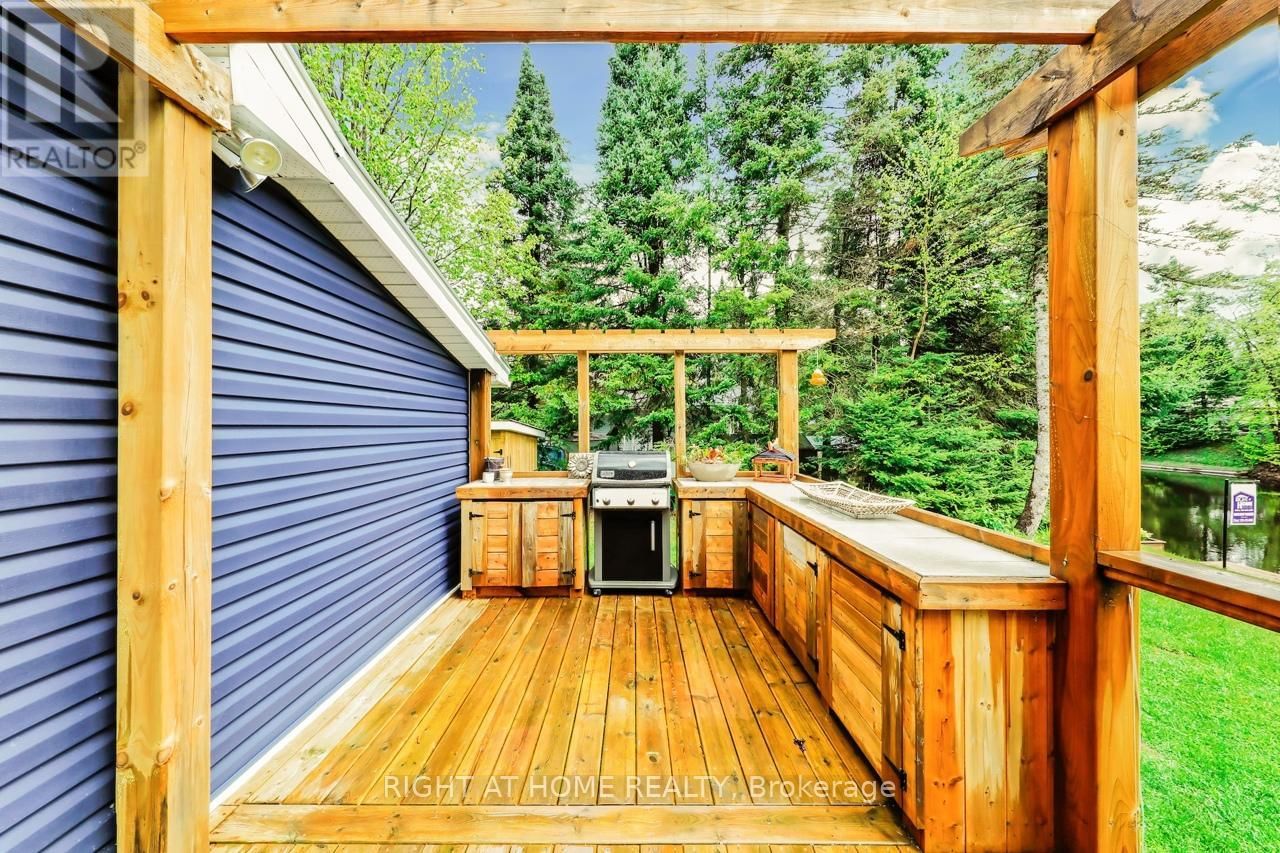 54 RIVERBANK ROAD Image 38