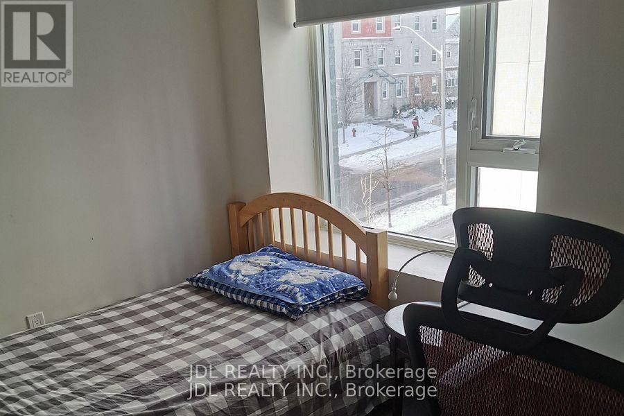 301 - 246 LESTER STREET Image 5