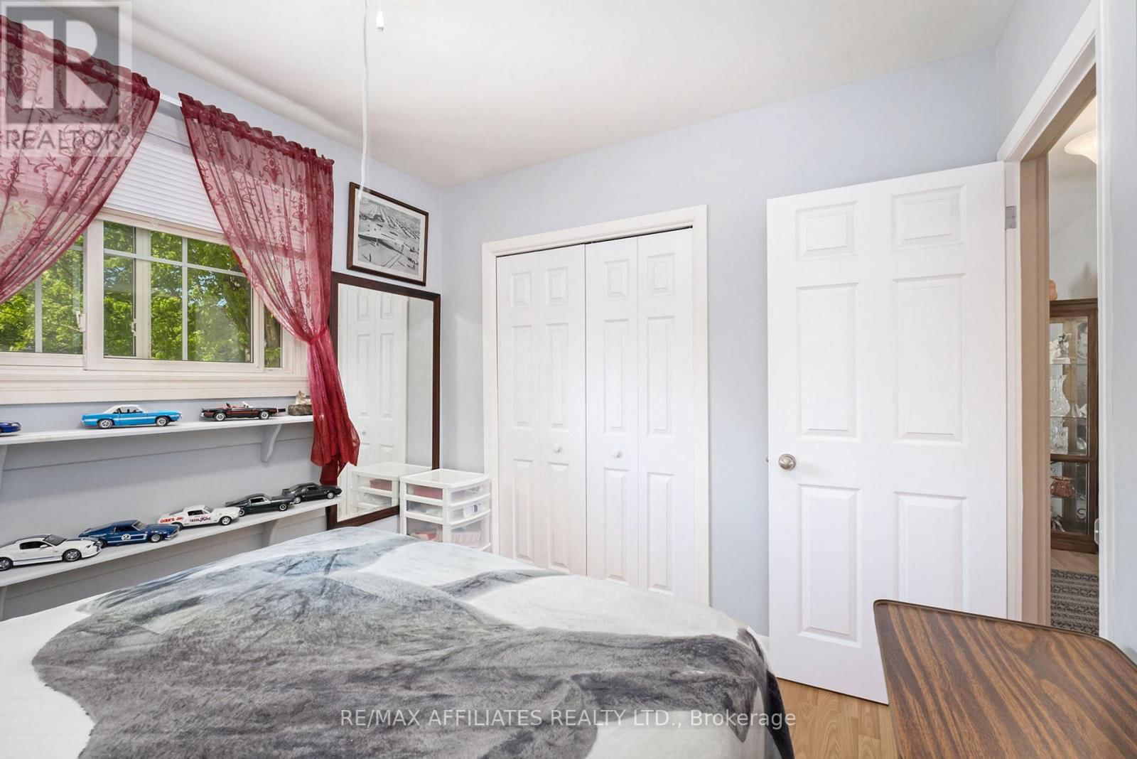 57 GOLF CLUB ROAD Image 19