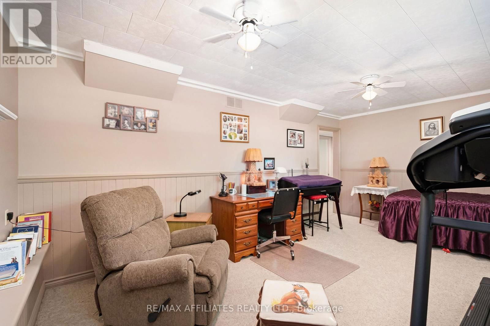 57 GOLF CLUB ROAD Image 24