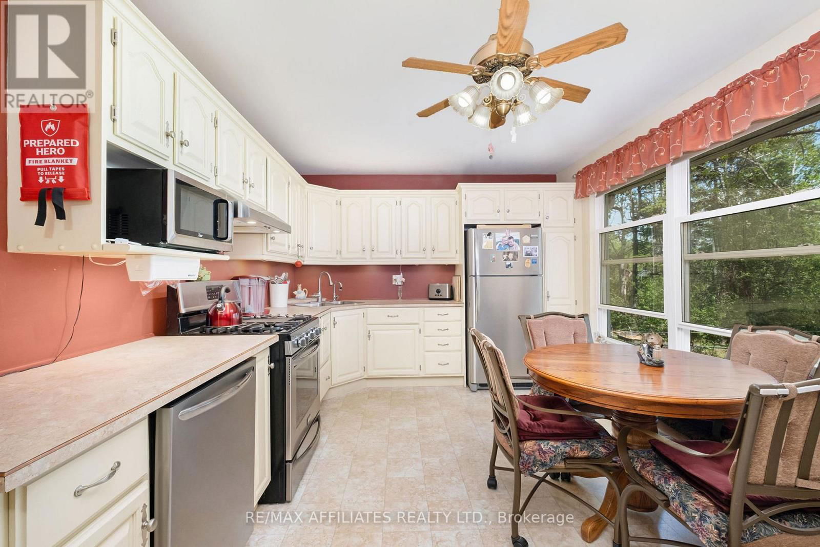57 GOLF CLUB ROAD Image 9