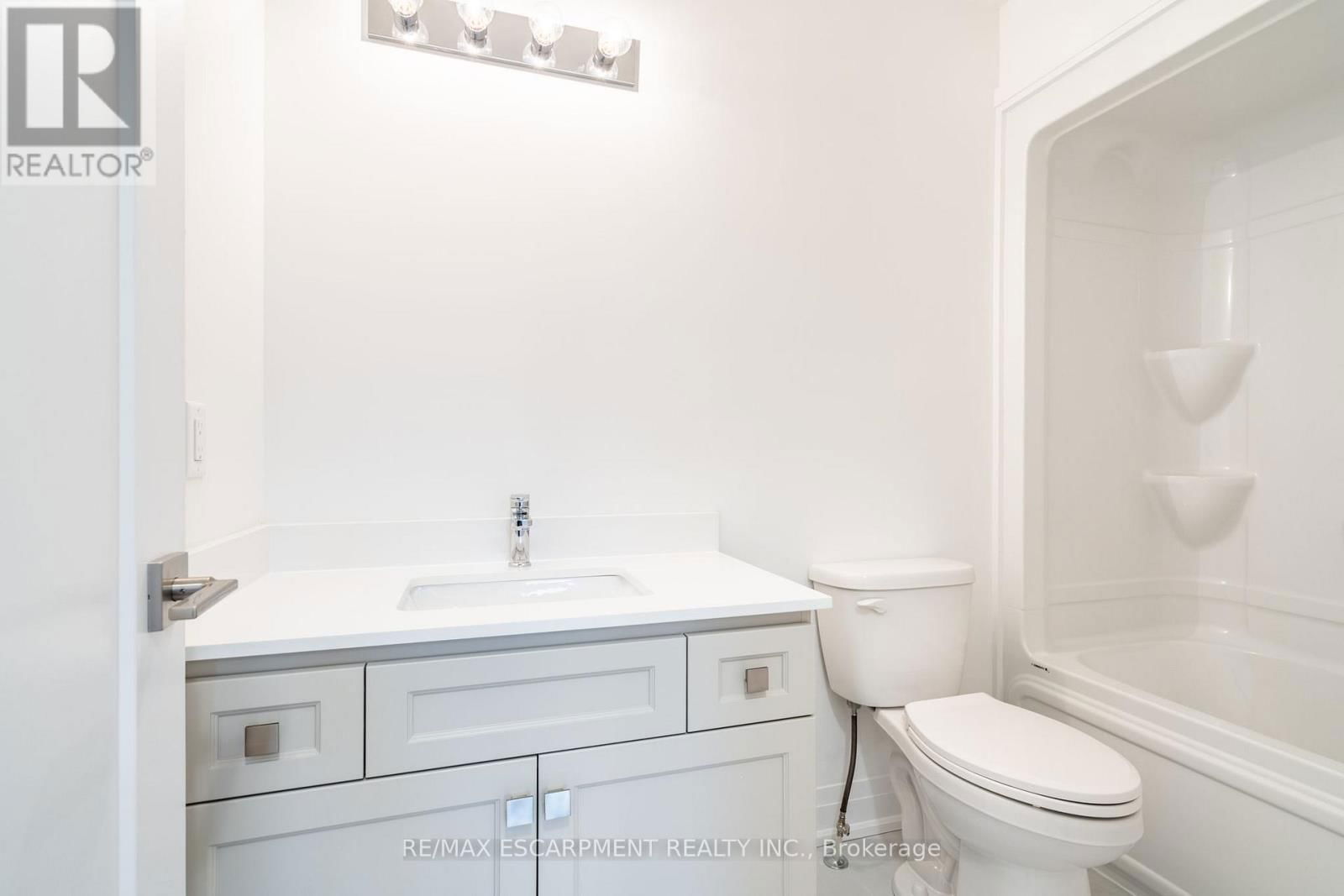 20 CLEAR VALLEY LANE Image 32