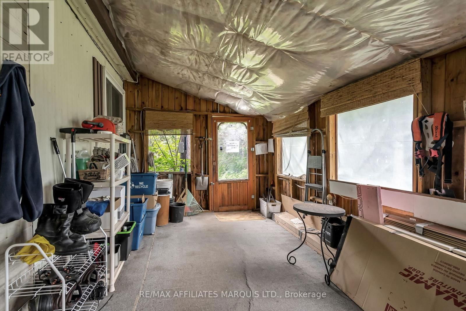 19235 BEAVER BROOK ROAD Image 24