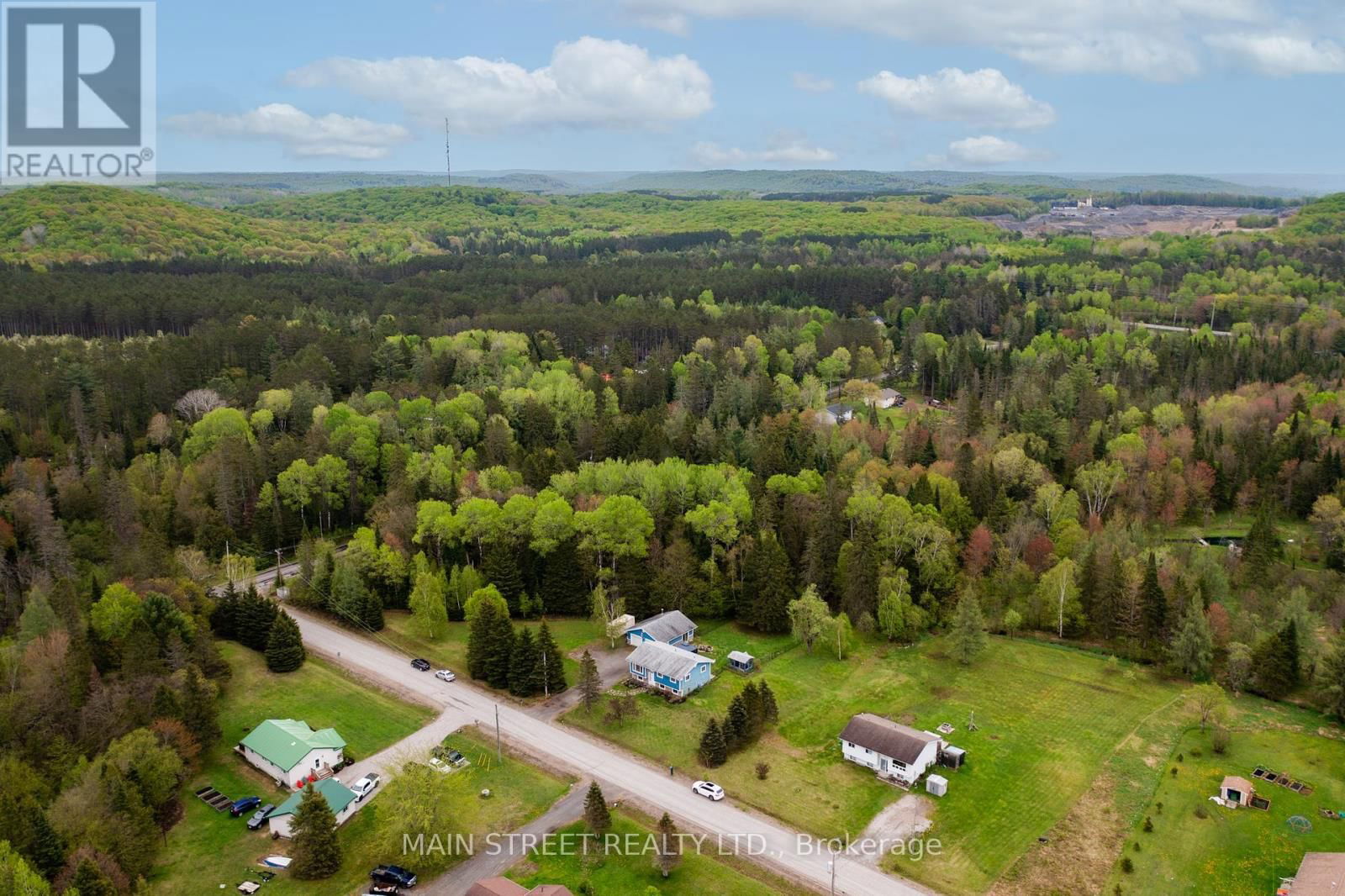 155 SILVERDALE DRIVE Image 15