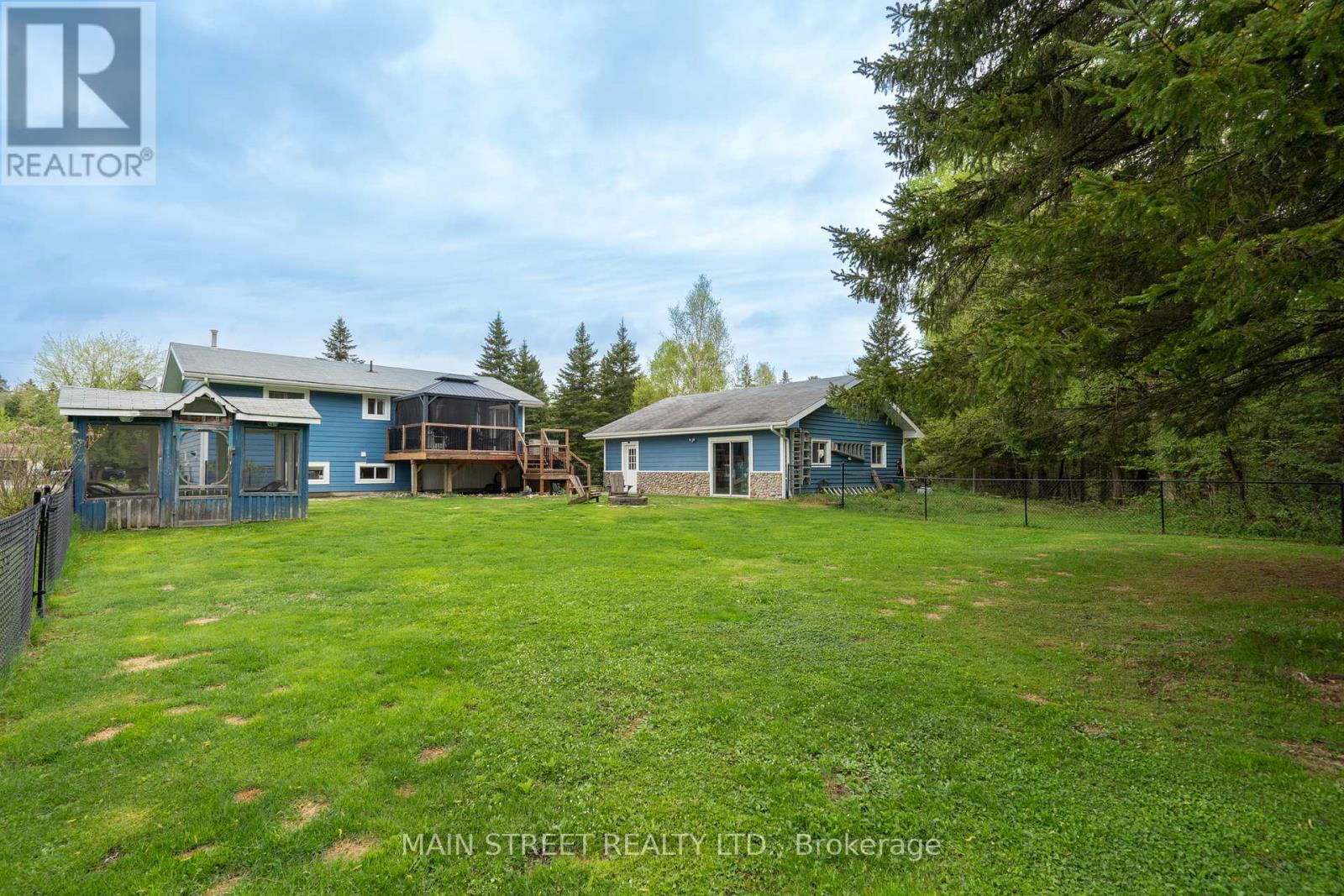 155 SILVERDALE DRIVE Image 24