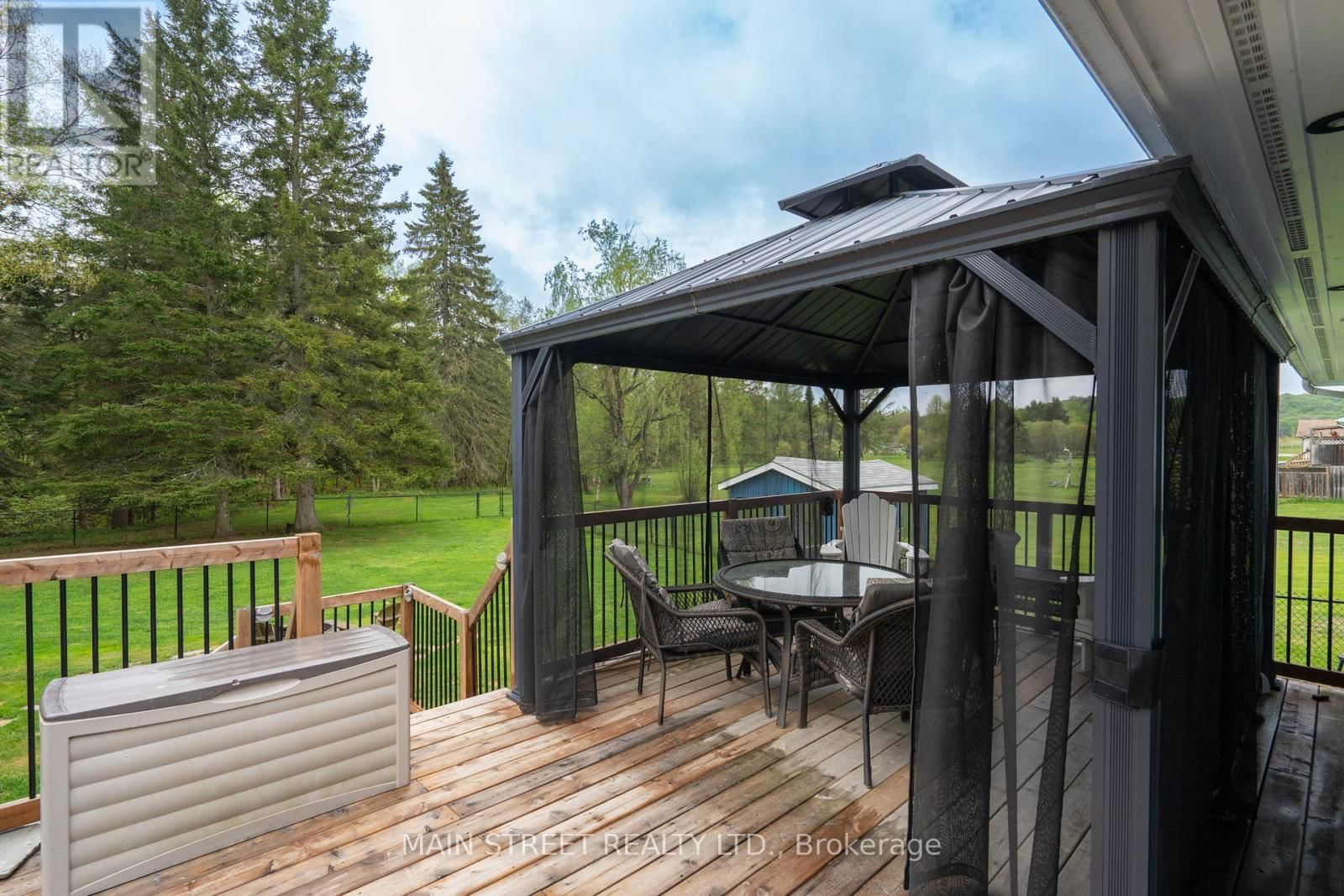 155 SILVERDALE DRIVE Image 27