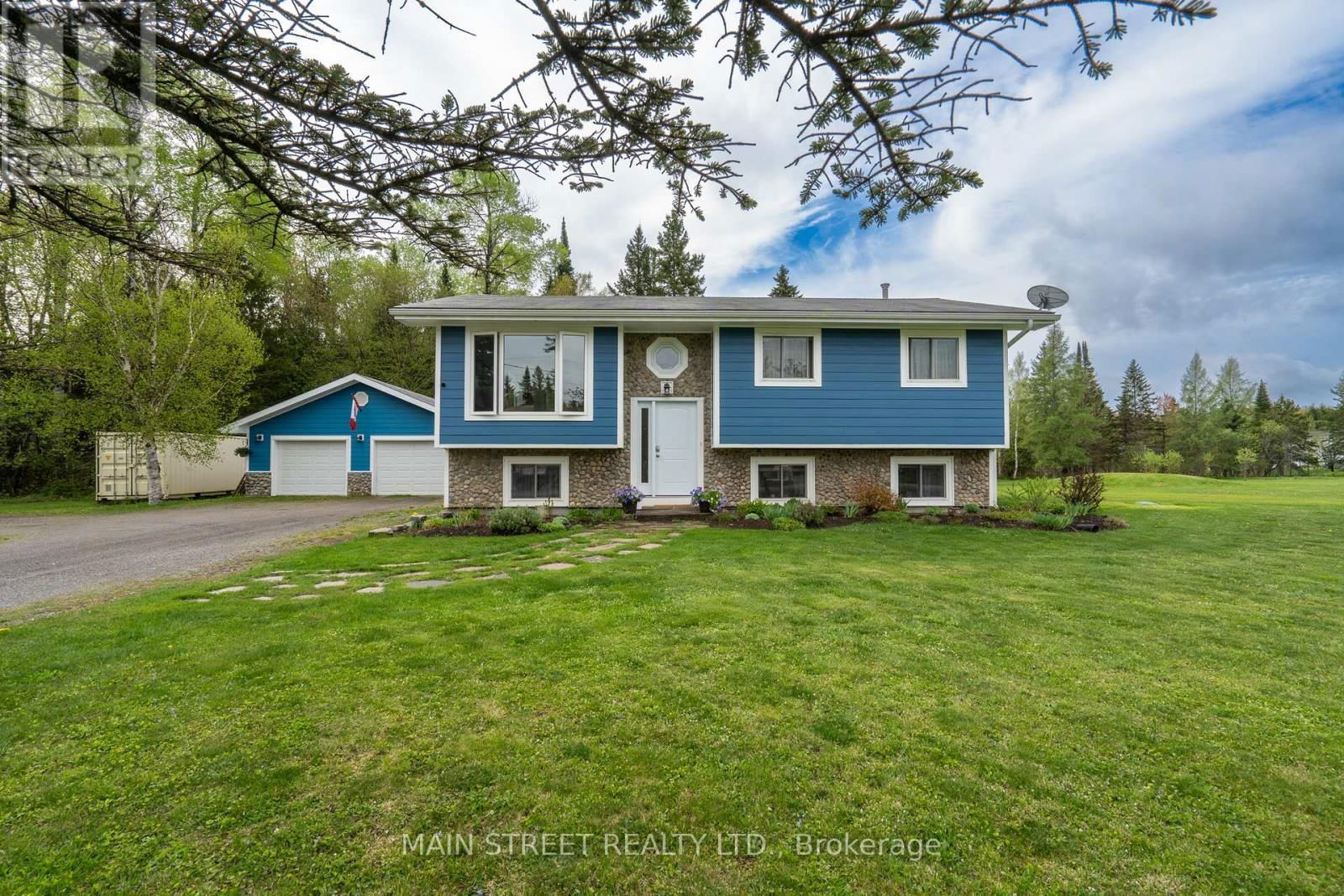155 SILVERDALE DRIVE Image 4