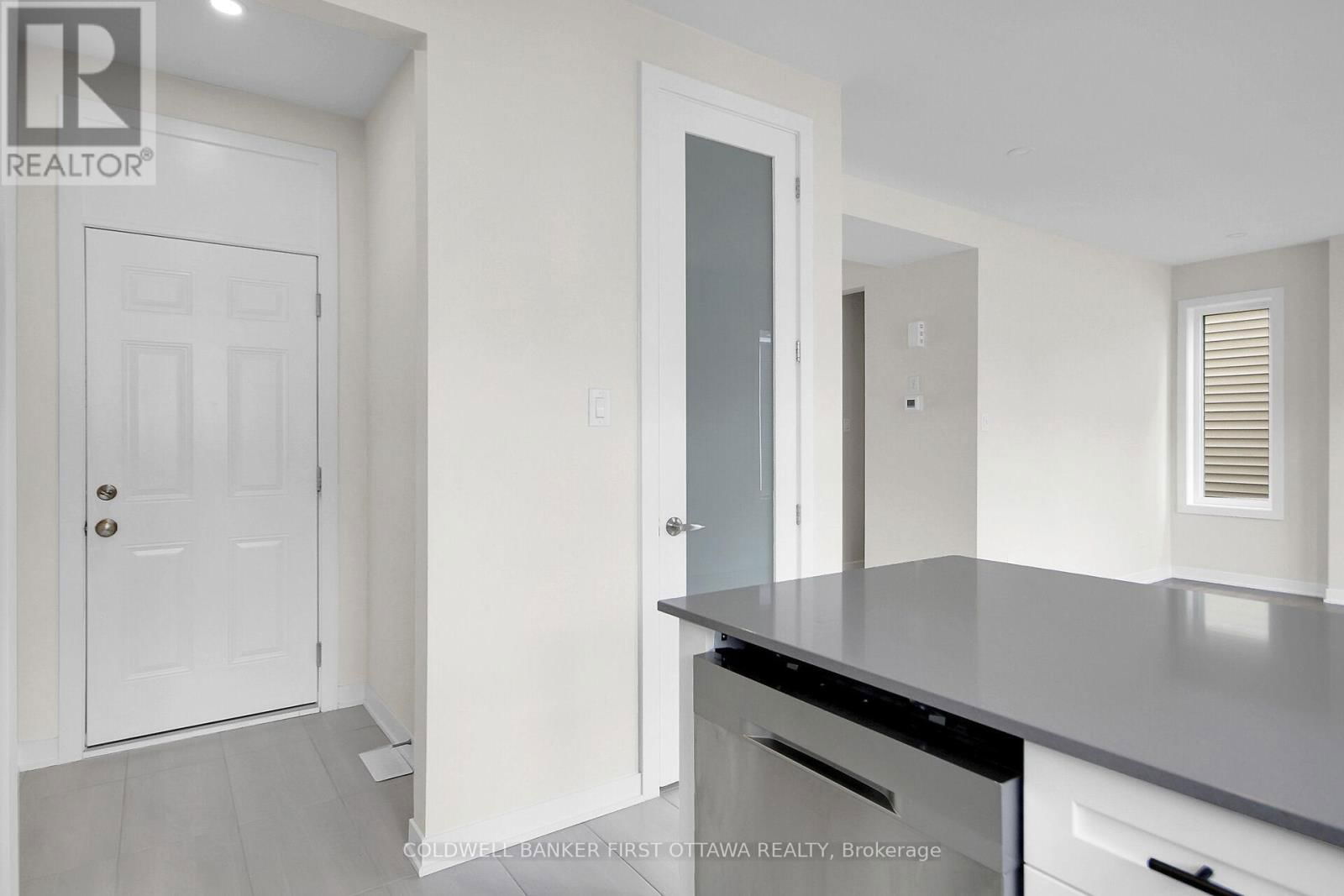 117 RUGOSA STREET Image 20