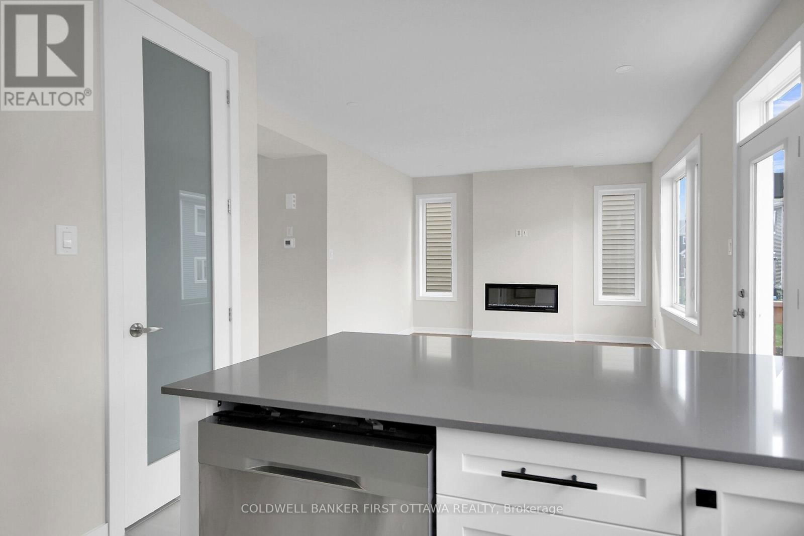 117 RUGOSA STREET Image 21