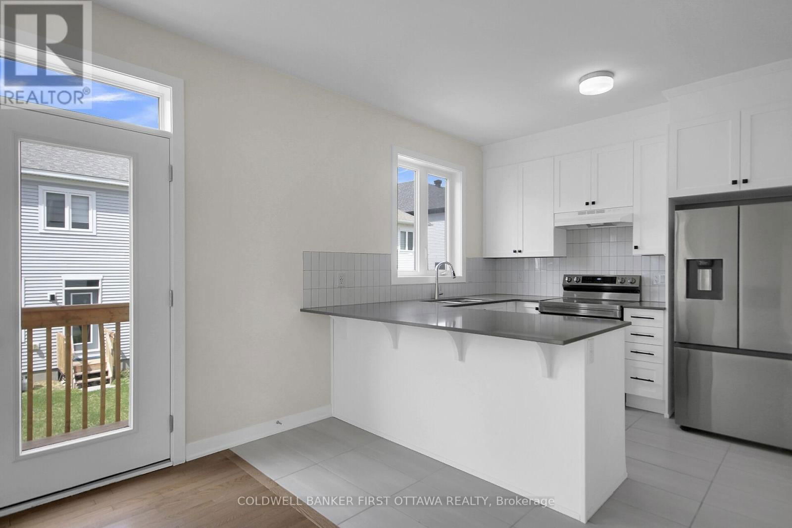 117 RUGOSA STREET Image 29